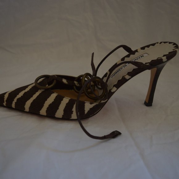 Manolo Blahnik pump 9B animal print - Picture 2 of 4